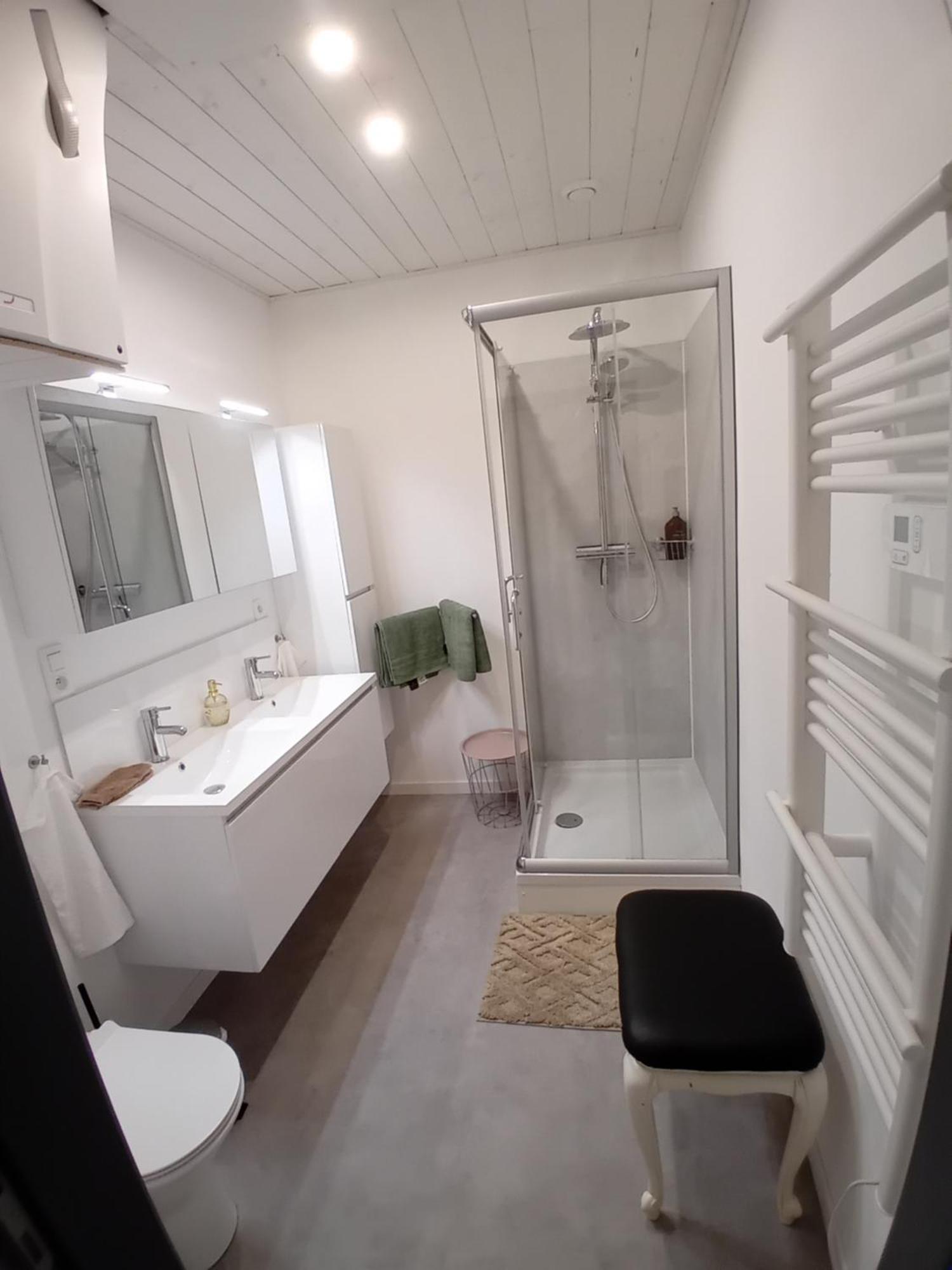 Leuze Escale Hotel Eksteriør billede