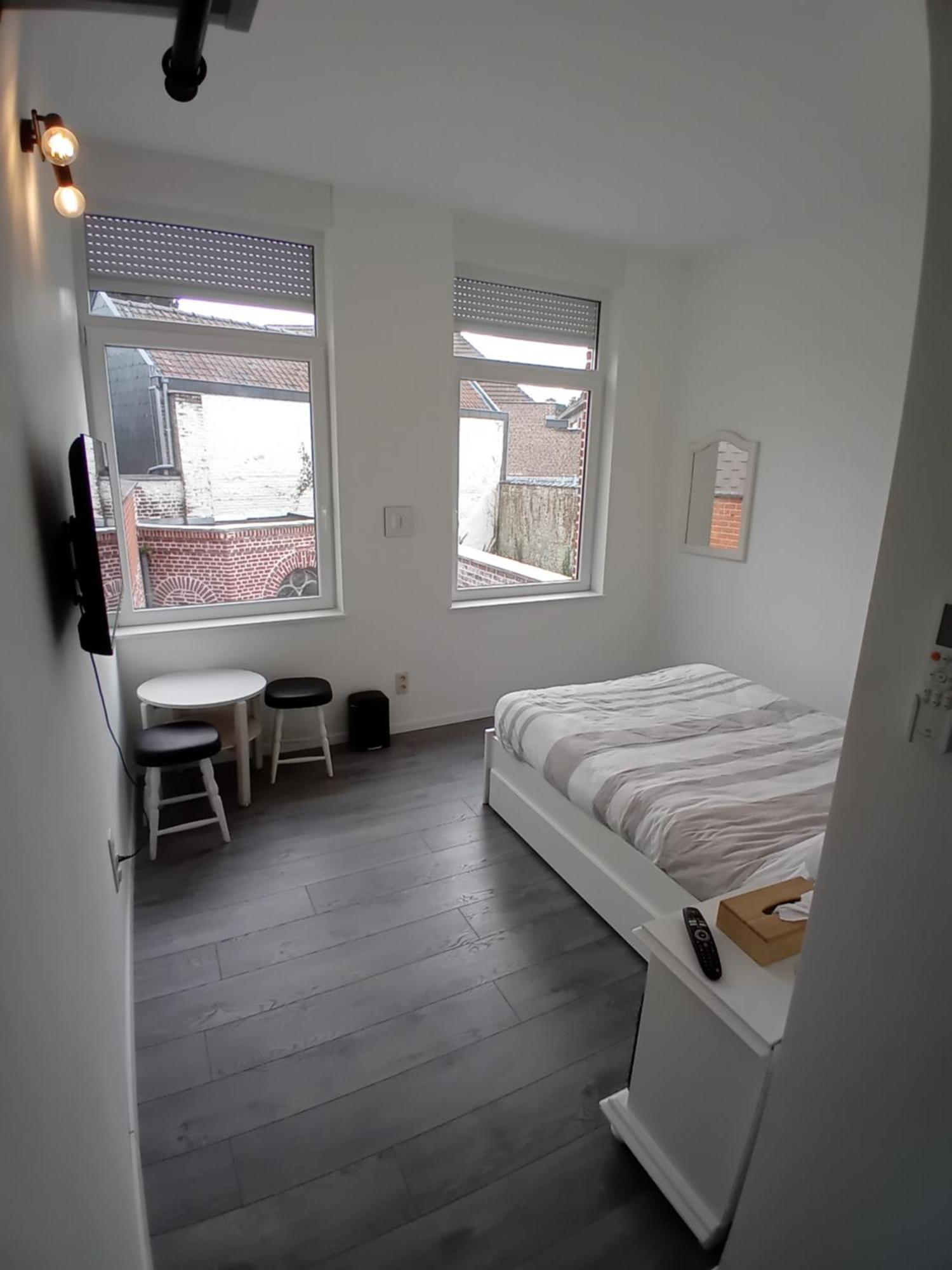 Leuze Escale Hotel Eksteriør billede